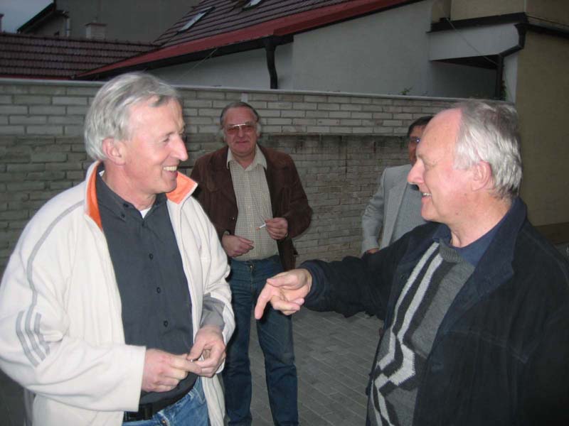 img00003.jpg